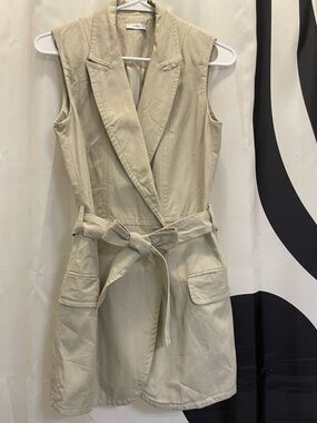 Sleeveless Belted Utility Dress - Greenish cream